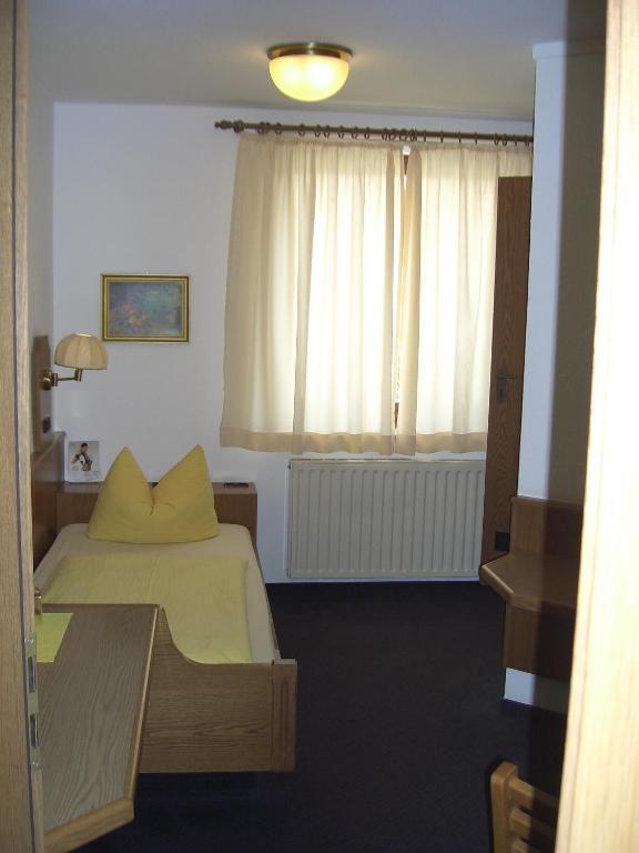 Hotel Feuerbacher Hof Щутгарт Стая снимка