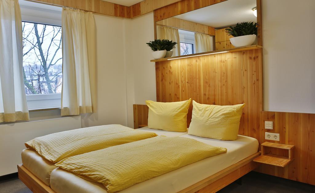 Hotel Feuerbacher Hof Щутгарт Стая снимка